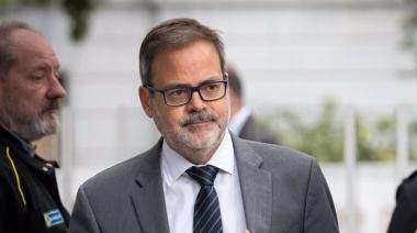 El Gobierno echó al embajador en España y al cónsul en Nueva York