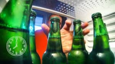 Libertarios quieren sacarle la restricción horaria de la venta de bebidas alcohólicas