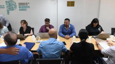 Guiño de la Provincia a los estatales antes de reanudar las paritarias