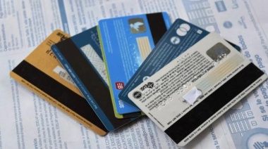 El Banco Central restringió el uso de tarjetas de crédito y débito