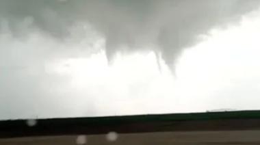 Intensa granizada en CABA y alarma por un tornado en Mar de Chiquita