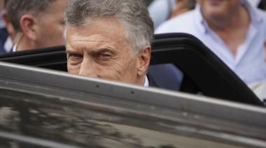 Rebelión en las bases del PRO contra Macri por entregarse a Milei