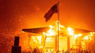 Ya hay más de 11.000 hectáreas arrasadas por el fuego y 10 muertos