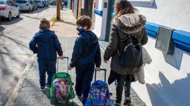 Habrá un refuerzo para la ayuda escolar anual: de cuánto será y cómo se cobra