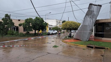 Un fuerte temporal causó voladuras de techos y otros destrozos