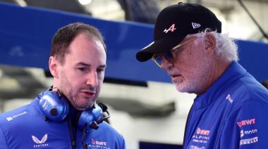 El jefe de Alpine renunció a su cargo y Flavio Briatore asumirá su lugar