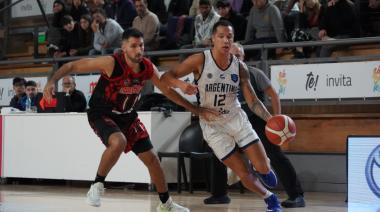 Argentino le ganó a Zárate y puso la serie 1-0