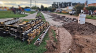 Se finalizaron 7 cuadras de cordón cuneta en el barrio Plan Federal de Vedia y Ferraris anunció 5 más