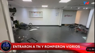Tras el fallo contra Cristina, militantes kirchneristas destrozaron las instalaciones de TN