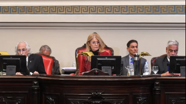Polémica por la aprobación de las reelecciones en provincia