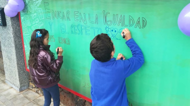 Milei eliminó las jornadas educativas contra la violencia de género