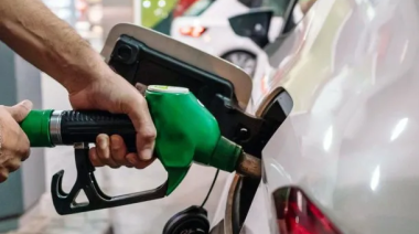 Suben los impuestos a los combustibles: La nafta aumentará un 3,5%