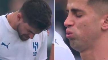 Emotivo minuto de silencio por la muerte de Diego Jota