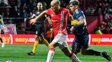 Boca no pudo con Argentinos y tuvo que conformarse con un pálido empate