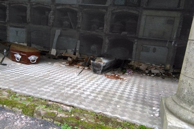 Gestión Petrecca: Ni los vivos, ni los muertos, sin distinción no se ocupa de nada