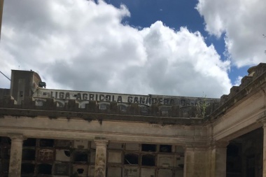 Gestión Petrecca: Ni los vivos, ni los muertos, sin distinción no se ocupa de nada