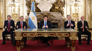 Con 140 salidas, Milei es el presidente con más recambio de funcionarios en 500 días desde 1983