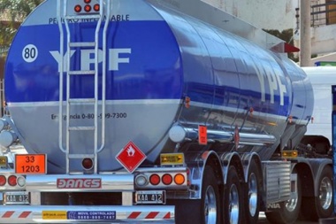 YPF aumentaría los combustibles a partir de la 0 hora como lo hizo la petrolera Shell