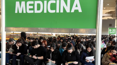 Residencias médicas: Adjudicaron el 81% de las vacantes tras el escándalo por el examen filtrado