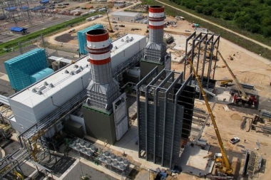 Imputaron a Macri, Aranguren e  Iguacel por el intento de venta de  dos centrales termoeléctricas
