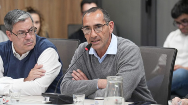 Intendentes y dirigentes bonaerenses llevaron al Congreso el reclamo contra la posible eliminación de la Zona Fría