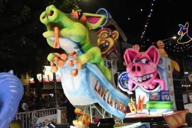 El mejor carnaval del país, ayer regaló su mejor noche en la ciudad de Lincoln