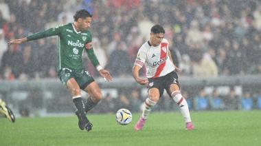 Sarmiento golpeó, aguantó y festejó: Se trajo una enorme victoria del Monumental