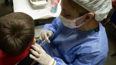 La vacunación en los chicos que ingresan a primer grado: por qué pasa y cuál es el peligro