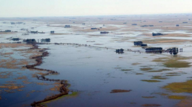 Todos tapados por el agua