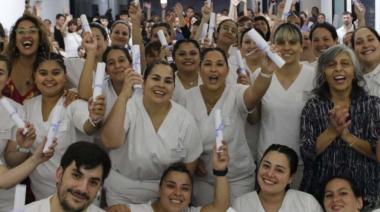 La Tecnicatura Superior en Enfermería de ATSA dio 33 nuevos graduados