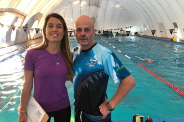 Sabrina Goddard realizó en test de sudoración a nadadores en el Santa Paula