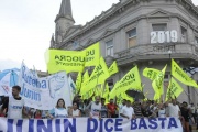 Petrecca, el “soldado del tarifazo”, ahora reclama por un corte de luz