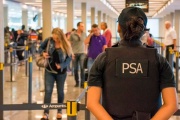 Detuvieron a tres empleados del Aeropuerto por robar pertenencias a pasajeros