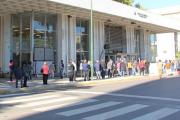Los bancos vuelven a atender en el horario habitual de 10 a 15