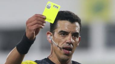 Leandro Rey Hilfer en cancha y Lamolina en el VAR arbitrarán Sarmiento - Boca en el Eva Perón