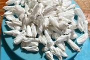 Cinco detenidos y casi 300 dosis de cocaÃna secuestradas en una serie de allanamientos en el barrio 12 de Octubre