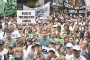 Estatales, judiciales y médicos reclaman por sus salarios