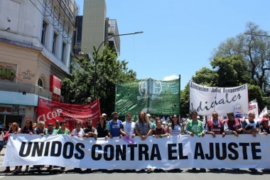 Médicos, estatales y judiciales, de paro