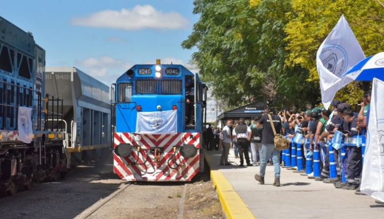 Confirman el tren Buenos Aires - Palmira y será otra opción para viajar a Junín y Mendoza