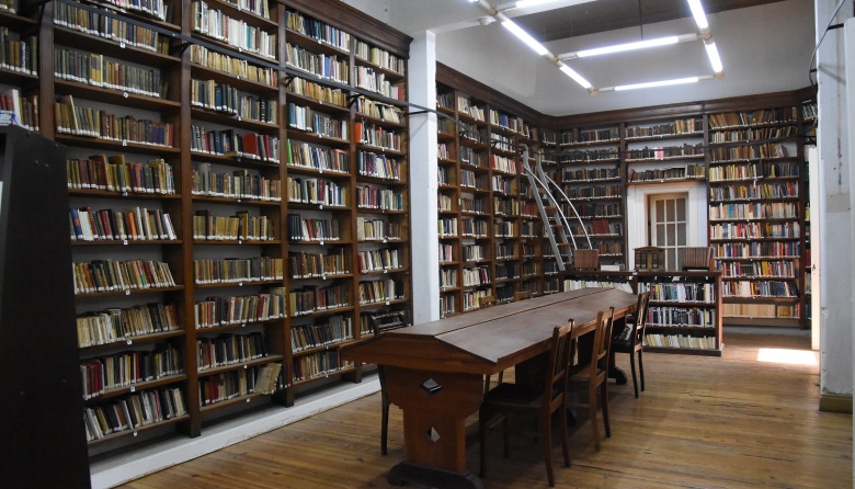 El Municipio restauró la sala mayor de la Biblioteca Sarmiento