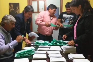Saudán sigue por cuatro años más