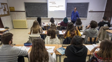 El Día del Trabajador Estatal habrá clases con normalidad