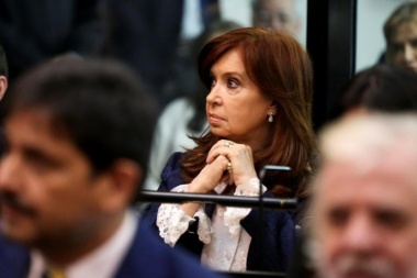 CFK dijo que es víctima de una persecución judicial