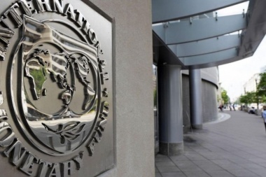 Dolor de cabeza: el FMI no confirmó cuándo hará el desembolso