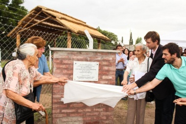 Inauguraron el nuevo natatorio en Colonia Alberdi