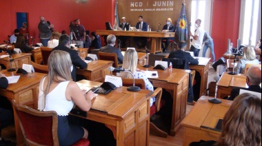 Un discurso alejado de la realidad, lleno de excusas y cínico, considera la oposición