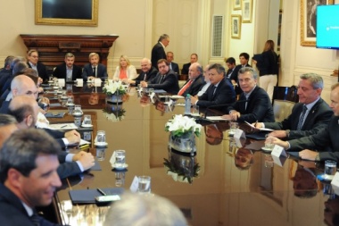 El Gobierno financiará reducción del IVA a canasta alimentaria con recursos propios