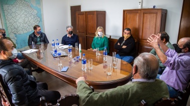 Avanzan con proyectos de pavimento y alumbrado para Pasteur