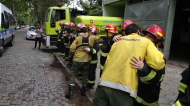 Emotivo recibimiento a los bomberos juninenses que estuvieron en Corrientes