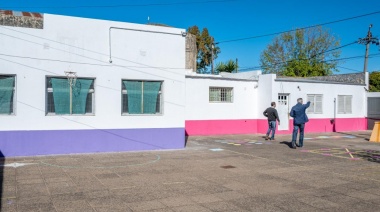 Se realizan trabajos de pintura en varias instituciones educativas